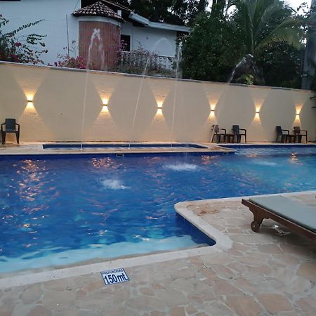 סנטה פה דה אנטיוקיה Hotel Y Restaurante Bienmesabe מראה חיצוני תמונה